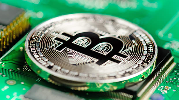 Bitcoin Is a Gigantic Bubble Just Waiting to Explode, Veteran Forecaster Warns