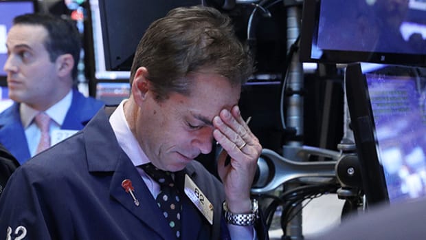 Market Recon: Watch Out for Consumer Discretionary Froth