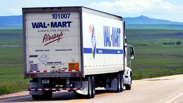 3 Reasons Why Walmart is Making a Big Mistake Not Buying Whole Foods