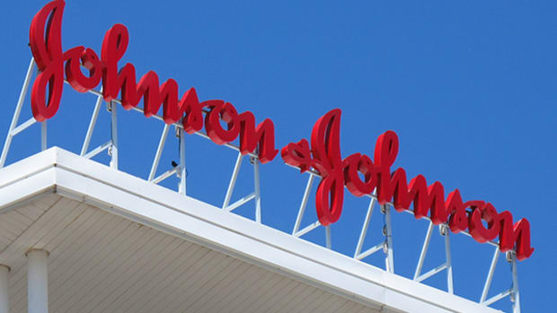 Johnson & Johnson Sees Little Impact In Key Area Despite Pfizer Competition