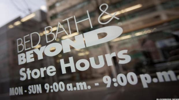Bed, Bath and Beyond's Shares Tumble After Poor Q2 Earnings