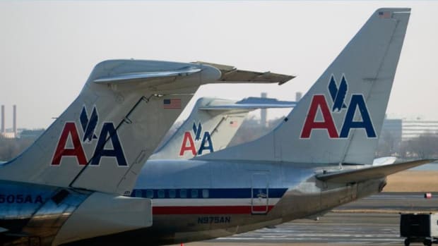 5 Things You Need to Know About American Airlines and Its Competitors