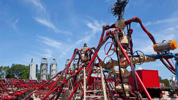 Wall Street Holds Solid Gains as Crude Oil, Energy Stocks Rally