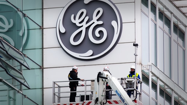 General Electric's Stock Is Finally Close to Bottoming Out: Jim Cramer