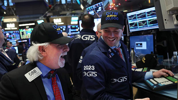 Nasdaq Hits Another Record Close While the Dow Flounders