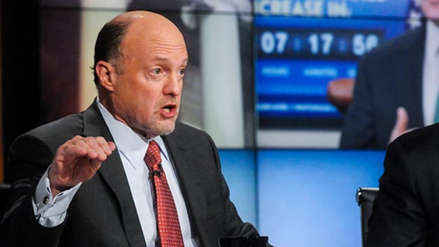 Jim Cramer's 4 Favorite Oil Plays