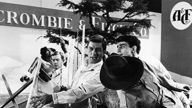 Abercrombie's Stock Gets Obliterated -- 3 Reasons Why a Company Would Be Crazy to Buy It