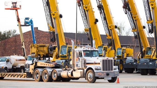 Stocks at Records as U.S. Manufacturing Conditions Improve