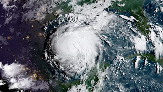 Hurricane Harvey Won't Stop This Pipeline Company's Stock From Surging 20%