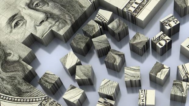 Fed Governor Powell Calls 'Too Big To Fail' Rules 'Unnecessarily Burdensome'