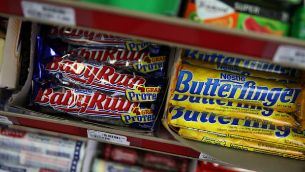 Nestle Shares Will Rise If CEO Is Bold, Goldman Sachs Predicts