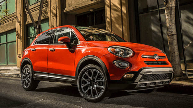 Fiat-Chrysler Shares Drive Off a Cliff, Again -- Here's What Happened Now