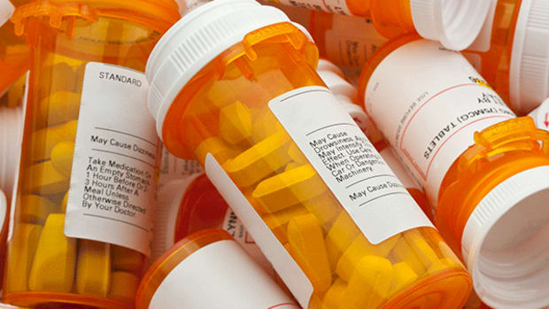 Synergy Pharmaceuticals Secures Approval for Linzess Competitor