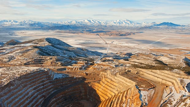 Barrick Gold Faces Sanctions for Cyanide Spills in Argentina