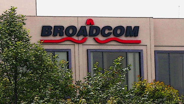 Video: Here Is What Jim Cramer Expects From Broadcom's Results