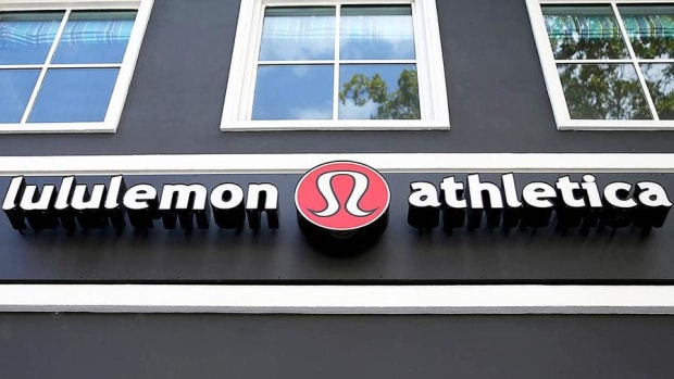 Closing Bell: Lululemon Hit With Wave of Downgrades; Dow Leads Wall Street Higher