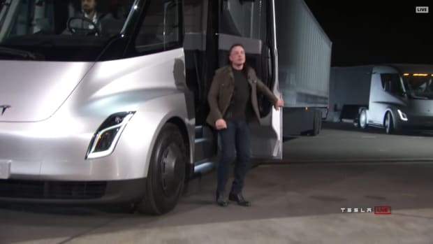 Tesla's Big Semi Truck Unveiling Live Blog