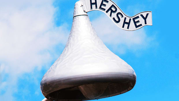 Why Hershey Just Made a Blockbuster $1.6 Billion Snacks Deal