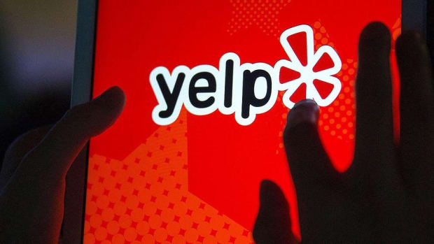 Jim Cramer: Yelp Obviously Didn't Sell Well