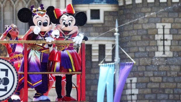Disney Fourth Quarter Revenue Disappoints, Beats on Bottom Line