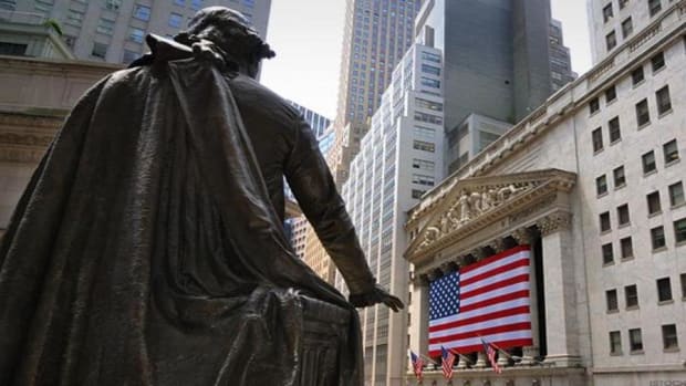 Closing Bell: Pivotal Backs Off of Disney; Nasdaq Snaps Record-Winning Streak