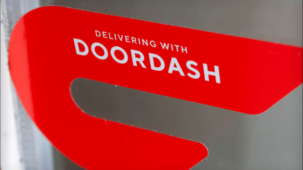 DoorDash Considers Direct Listing Instead of Traditional IPO - Report