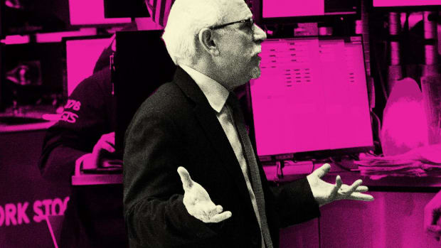 Trade Deal May Have to Wait, Salesforce, Cyber Monday - 5 Things You Must Know