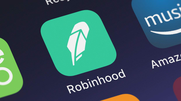 Jim Cramer: How Robinhood Turned E*Trade Into a Dinosaur