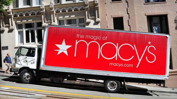 Macy's Lead