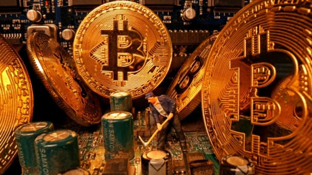 Bitcoin Rides Wave With Gold As Covid-19 Relief Cash Unleashed By Central Banks Sparks Search For Speculative And Safe Haven Assets