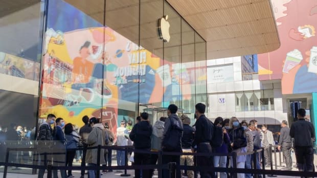 IPhone 12 Launches In China To Strong Demand Despite Stiff Competition For Apple In 5G Smartphones