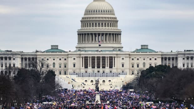 Washington Protests Lead