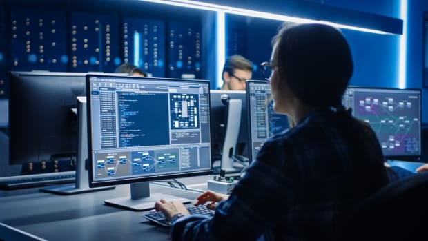 Top_Tech_Companies_to_Work_For_poster_Wochit