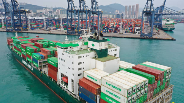 Paul Chan expects Hong Kong to benefit from the export of goods as major economies regain their momentum. Photo: Winson Wong