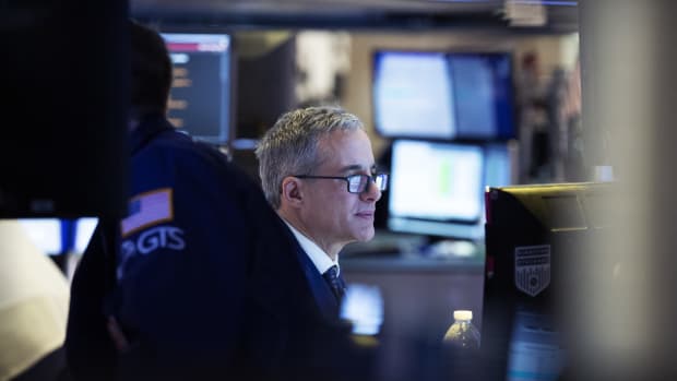 Trader New York Stock Exchange Lead