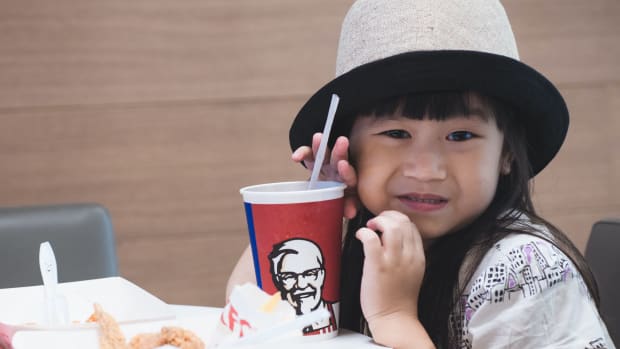 fea kfc ayapuengnoom : Shutterstock