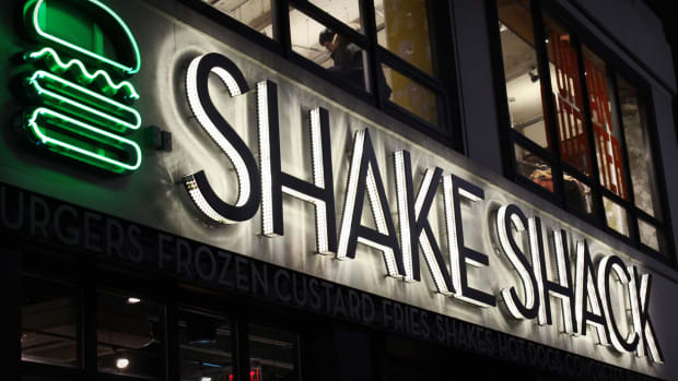 Shake Shack Lead