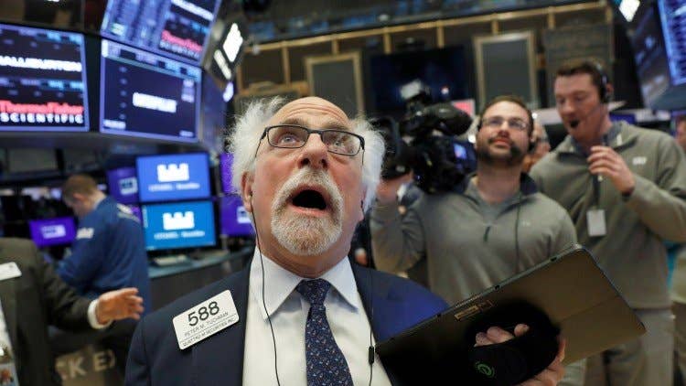 Up? No, Now It's Down. Hang Seng Benchmark Puts Hong Kong Traders On Wild Roller-coaster Ride On Fast-moving News