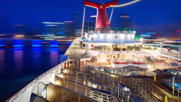 Carnival Cruise Lines Lead