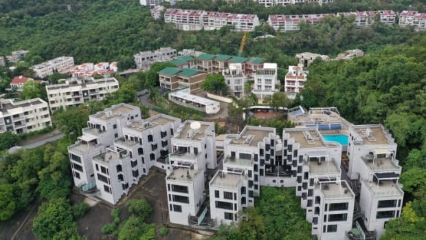 US Government Invites Bids On Six Multibillion-dollar Hong Kong Mansions, Even As White House Revokes City's Trade Status