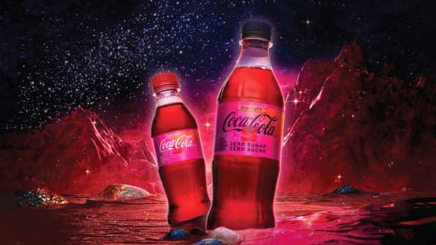 Coca-Cola Starlight Lead