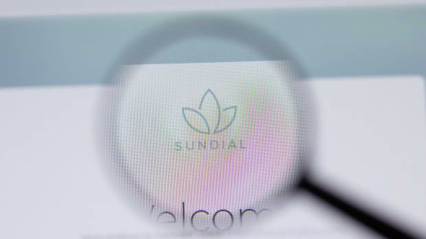 sundial-sndl-stock