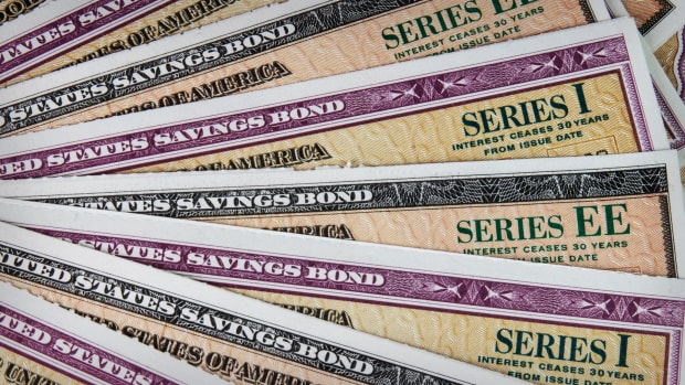 U.S. Series I Savings bonds Lead JS