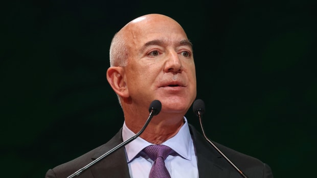 Jeff Bezos Tech Lead KL