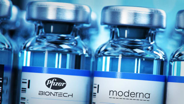 Pfizer BioNTech Moderna Lead