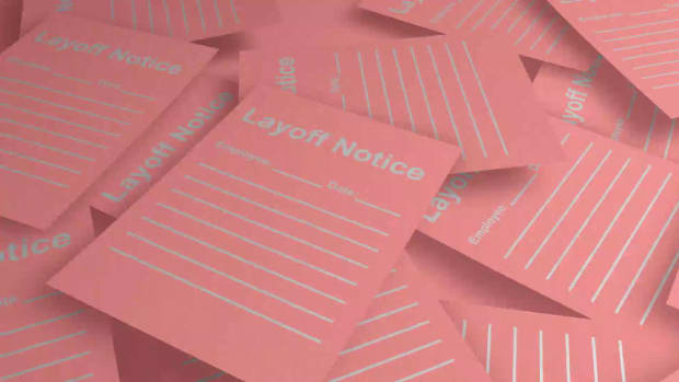 layoff-notices-crisis-downsizing-unemployment-worker_qjka1v0p__D