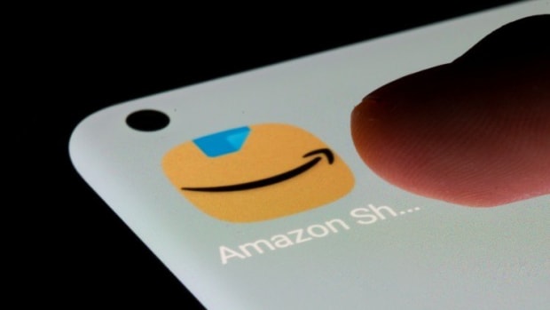 'Made In China, Sold On Amazon' Merchants Scramble To Minimise Losses After US Platform Closes Over 50,000 Chinese Shops