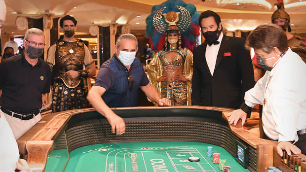 Vegas Casino Masks Lead JS