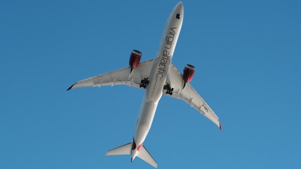 Virgin Atlantic Plane Lead KL 093022