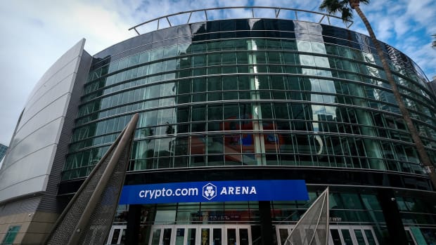 Crypto.com Arena Lead JS 101022
